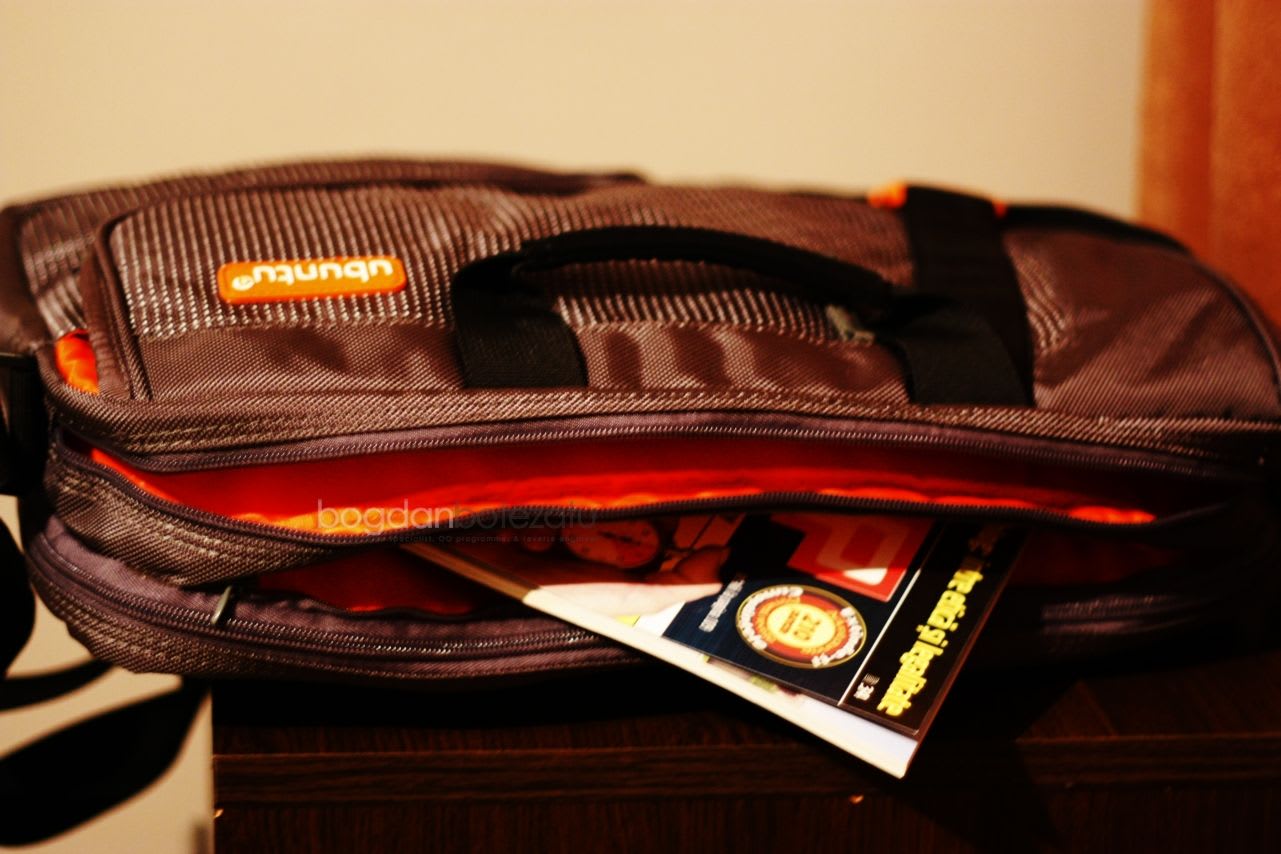 Ubuntu bag - Lots of compartments